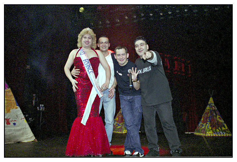 Les Folievores, Miss France, Bataclan, Paris,2003.